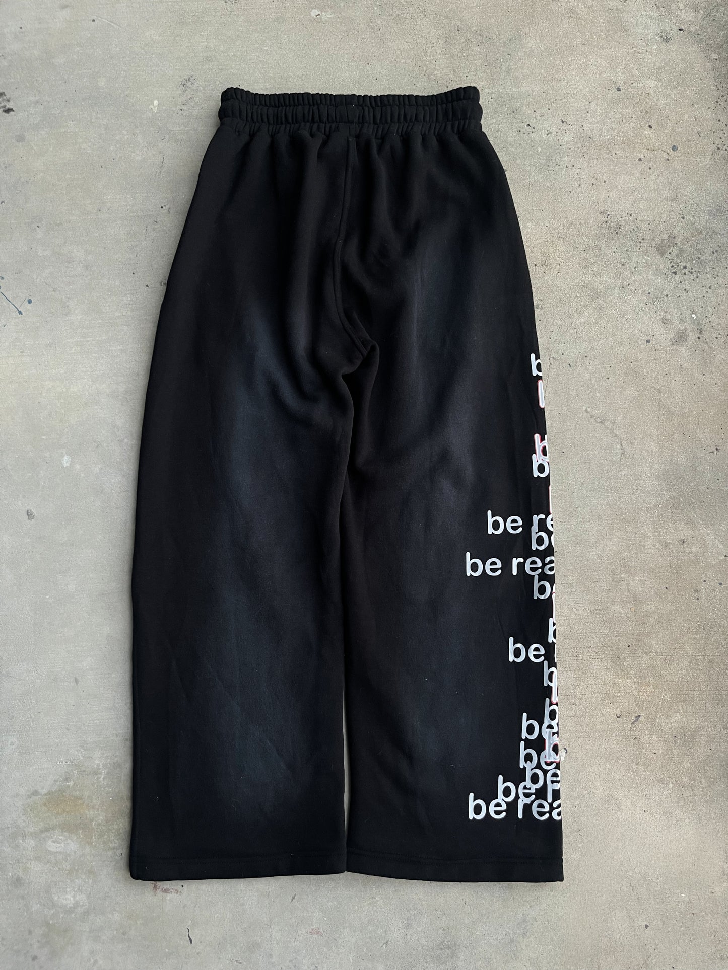 "evince" sweatpants